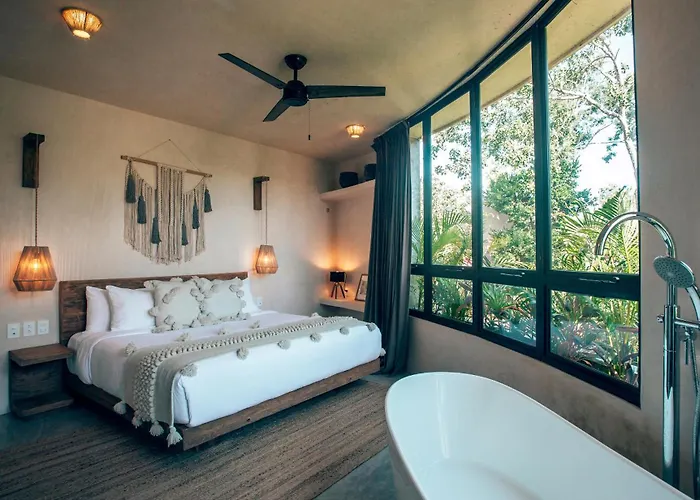 Pousada Jungle Rooftop -priv Pool-bathtub-jacuzzi 2a *