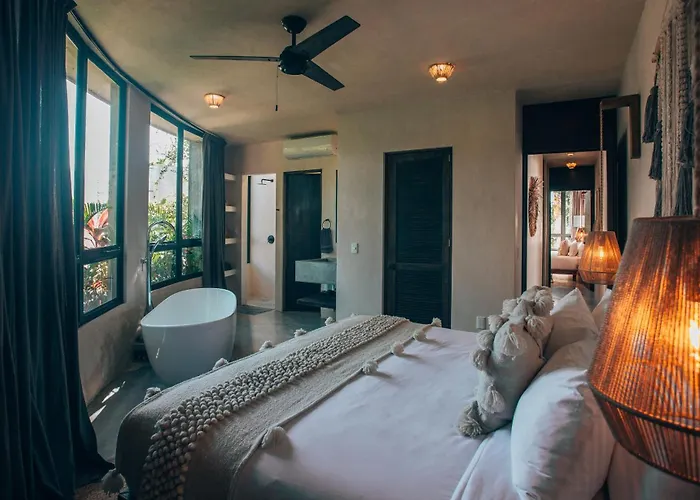 Jungle Rooftop -priv Pool-bathtub-jacuzzi 2a Pousada Tulum