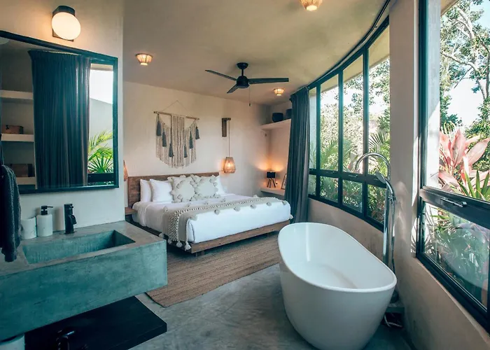 Pousada Jungle Rooftop -priv Pool-bathtub-jacuzzi 2a *