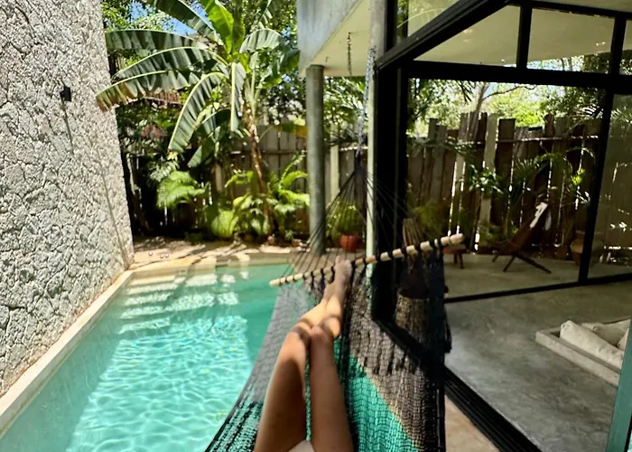 Jungle Rooftop -priv Pool-bathtub-jacuzzi 2a *